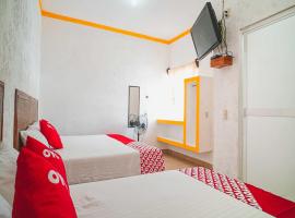 OYO Hospedaje Colibri，位于恰帕德科尔索的酒店