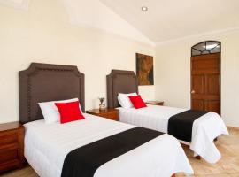 Capital O Hotel San Jose, San Luis Potosi，位于圣路易斯波托西的酒店
