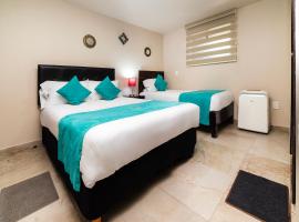 OYO Hotel Boutique Las Campanas，位于底拉斯卡拉的酒店