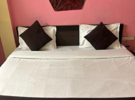 Hotel Decision，位于Akolia的酒店