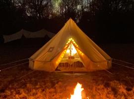 The Knockholt Retreat，位于Knockholt的豪华帐篷