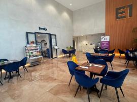 E1, Spa & Wellness centre，位于直布罗陀的酒店