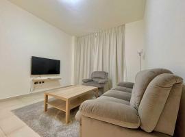 OYO HOME 1401 '1 Br With Spacious Rooms View Towards Airport