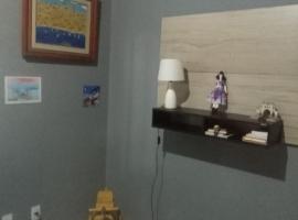 Quarto de Hóspedes da Menina Maricotinha，位于马瑙斯的酒店