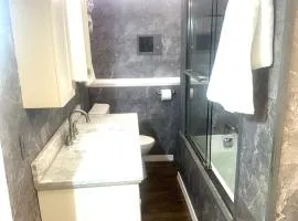 Secret Hot Tub King Haven Hideout