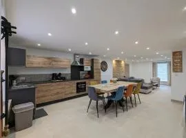 Gîte élégant avec jardin, proche Luxembourg, Nancy, Metz - FR-1-585-163