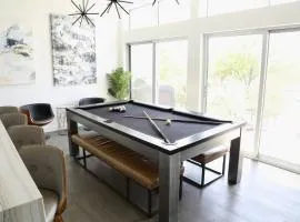 Tailgate Penthouse 2 Blocks from UT Stadium