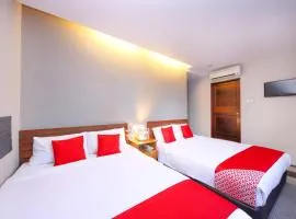 Hotel O Hills Residence