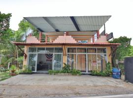 OYO 1120 The Royhanna Beach Home，位于功孟海滩的酒店