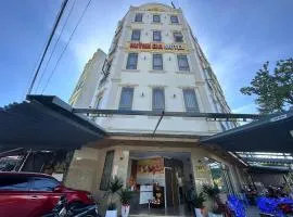 OYO 1193 Huynh Gia Hotel
