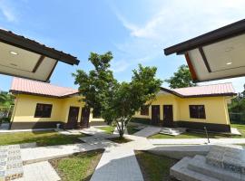 OYO HOME 90558 My Daddy Farm Chalet，位于Kampong Bukit Nibong的酒店