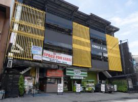 OYO 711 Goff's Place，位于卡加盐德奥罗的酒店