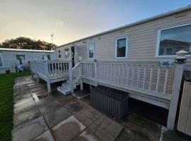 Jayden 3 bed balcony，位于拉尔的酒店