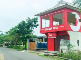 OYO 2471 Swarna Raya，位于Sawarna的酒店