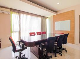 OYO Flagship 3753 Cassa Dua Hotel，位于万隆的酒店