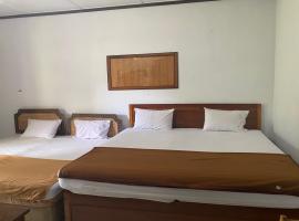 OYO 91073 Rantepao Lodge Near Patung Tedong Bonga，位于兰特包的酒店