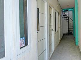 OYO Life 92684 Kost Mutiara Nirwana，位于Gandang的酒店
