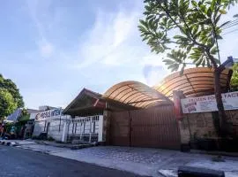 OYO 1082 Kost Arie 1