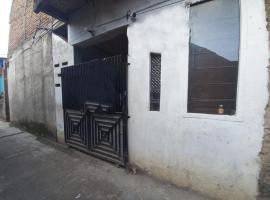 SPOT ON 94051 Mekar Guest House Syariah，位于Rancaekek的酒店
