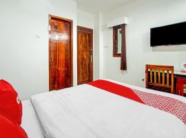 OYO 90248 D'em Homestay Family，位于谏义里的酒店