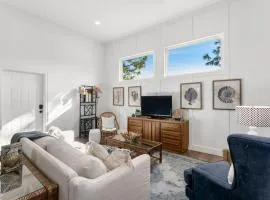 1BR Apt. w KING Bed on 30A .4 mi to Beach