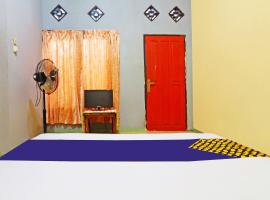 SPOT ON 91222 Kanjeng Mami Homestay Syariah，位于占碑市的酒店