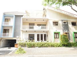 OYO 92863 Hotel Blessing，位于Lontar的酒店