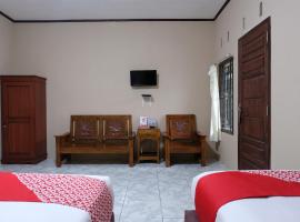 OYO 1851 Homestay Joss，位于Tanjungbinga的酒店