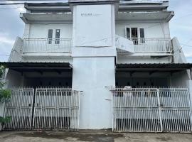 SPOT ON 94048 Kost Pak Dahlan Near Modern Estate，位于Sungguminasa的酒店