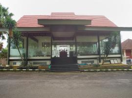 Collection O 89999 Hotel Bumi Kedaton Resort，位于Lampung的酒店