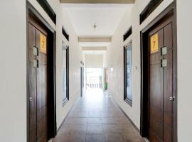 OYO Life 93147 Rumah Kos Shilah Habib Syariah，位于Lamongan的酒店