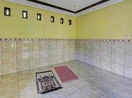 OYO Life 91177 Desa Wisata Duren Sari，位于Tasikmadu的酒店
