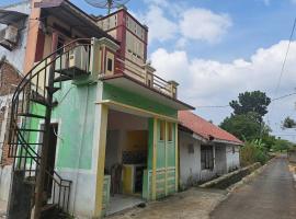 SPOT ON 94025 Jati Guest House