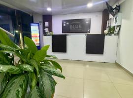 Hotel Blue，位于圣罗莎德卡瓦尔的酒店
