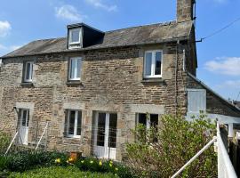 Chez Casa Holiday Gite，位于Sourdeval的酒店