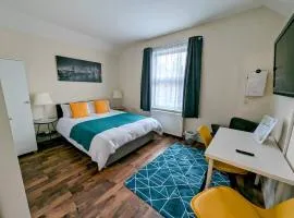 King En suite Room Close to Heathrow Airport