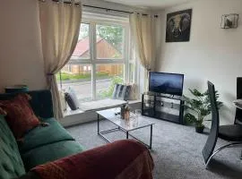 Modern 2BR - Newcastle City & St James - Parking