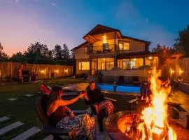 Sepetçi Lakehouse Heated Pool