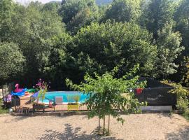 Au bord de l eau，位于苏巴的酒店