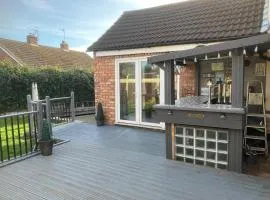 Wall heath Retreat - period 3 Bedroom cottage