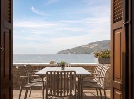 Aura Seafront Villa，位于尼奥·奥伊蒂龙的酒店