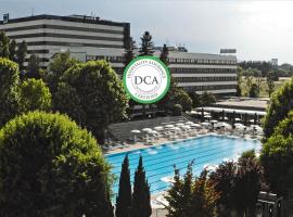 生活广场酒店，位于维拉诺瓦的家庭/亲子酒店