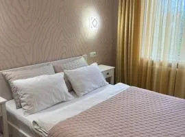 Двокімнатні апартаменти в парковій зоні,провулок Бульварний,12 ,два великих Смарт TV, преміум підписки YouTube та онлайн-кінотеатрів,ЗВІТНІ ДОКУМЕНТИ