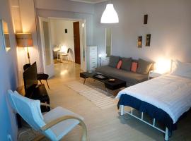 Square，位于科莫蒂尼的酒店