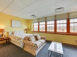 1 Mi to Allegheny River New Kensington Studio!