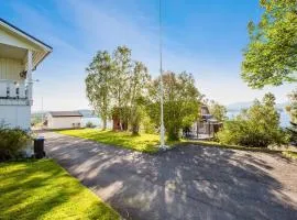 Leilighet på Finnsnes, Senja