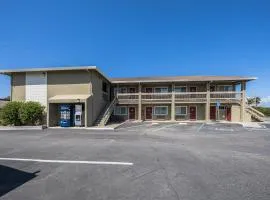 Coastal Valley Inn