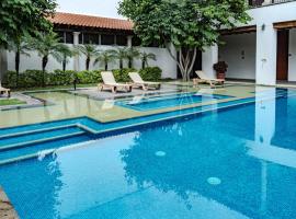 Radisson Hotel Cuernavaca，位于库埃纳瓦卡的酒店