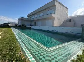 Villa Beni Mejmel avec vue exceptionnelle