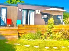 Cottage Premium, camping 5* avec parc aquatique